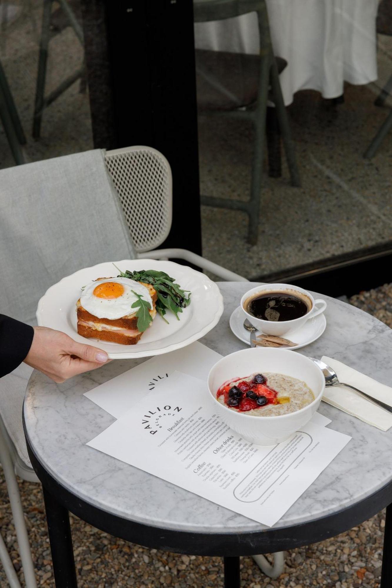 Pavilion Boutique Hotel Belgrade Luaran gambar